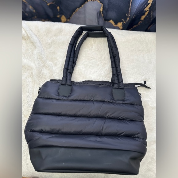 Lole Navy Puffer Tote Bag - Picture 1 of 7